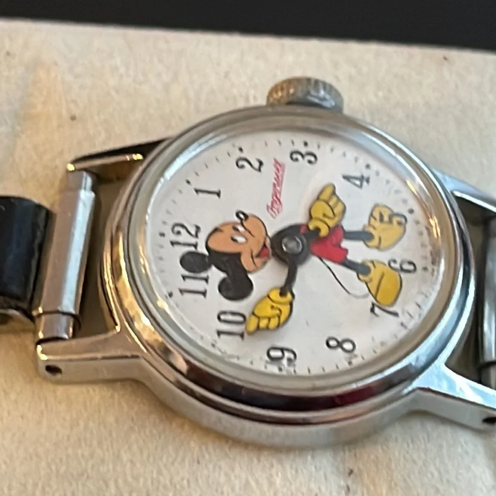 Disney 🔥🔥🔥 - Rare Vintage Ingersoll Mickey Mouse watch. Pre 1960. 🔥🔥🔥